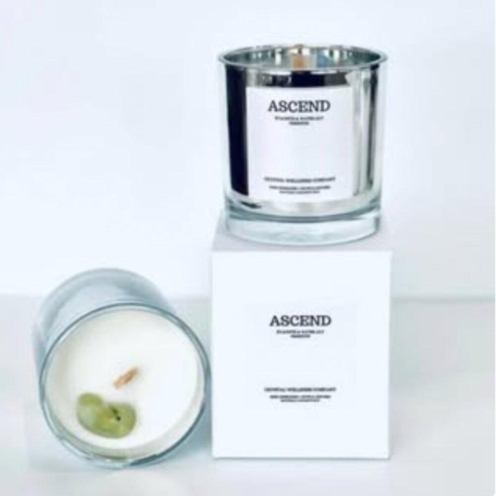 Hyacinth and Water Lily candle with prehnite crystals
